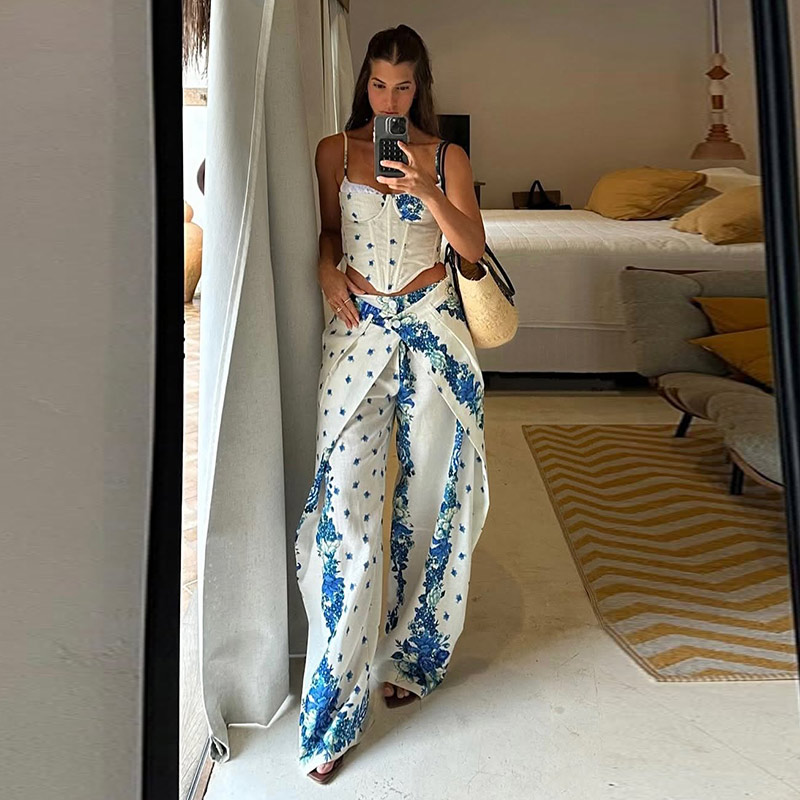 طقم نسائي مثير مكون من قطعتين: - مراجعة Romper Floral Print وسعره