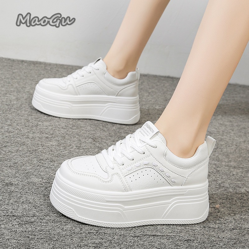 أحذية رياضية بيضاء نسائية لزيا - مراجعة Wedge Espadrille Women وسعره
